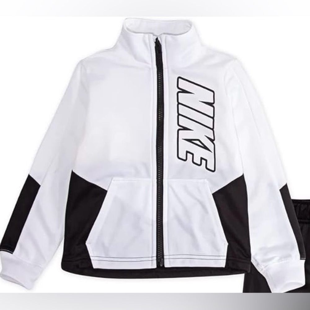 Nike Baby Toddler Boys White & Black Zip Up Long Sleeve Logo Jacket. 12 Months.